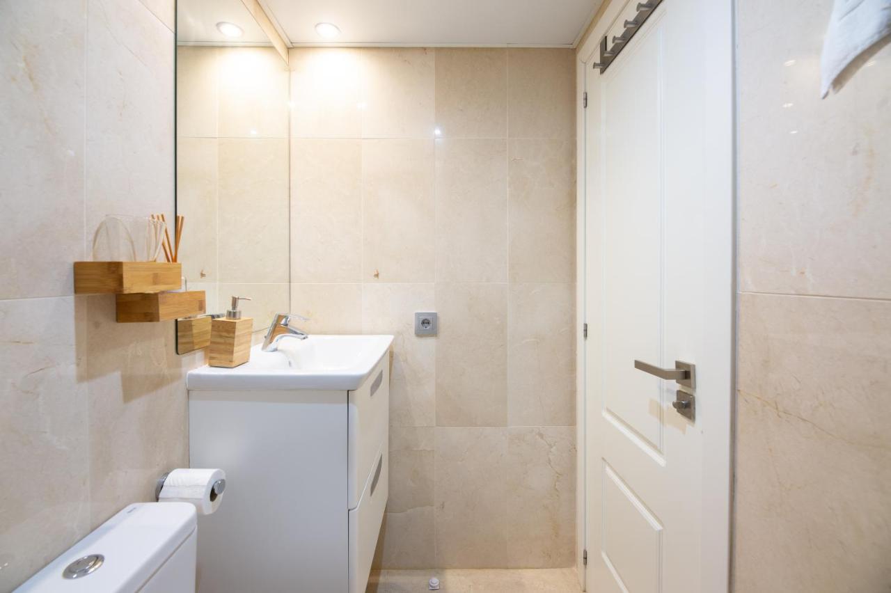 Modern Apartment Next To The Beach, Pets Friendly Benalmádena Exteriér fotografie